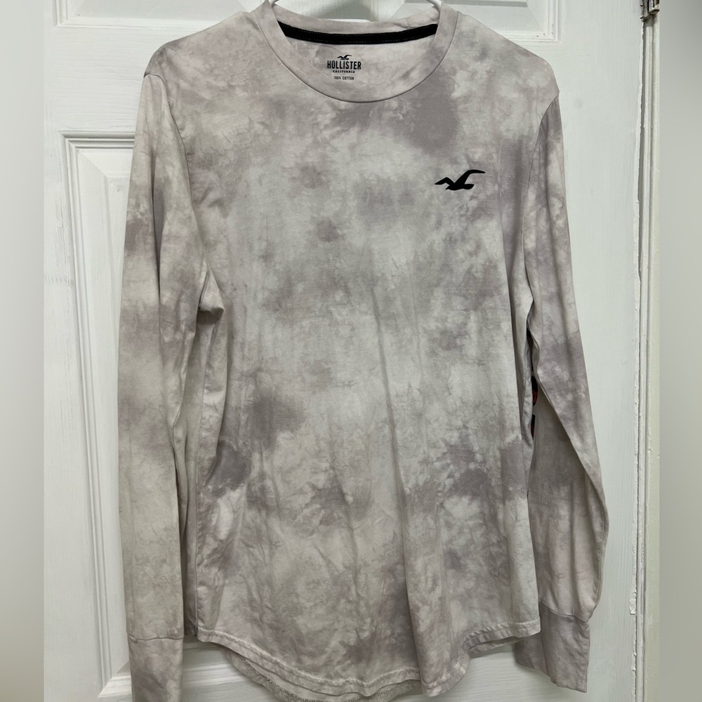 BRAND NEW Hollister Long Sleeve
